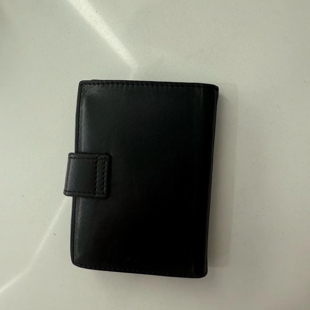 Oroton Black Leather Wallet
